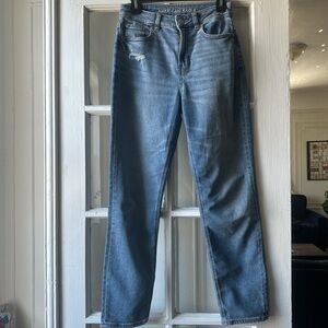 American Eagle Stretch High Waisted Denim Mom Jeans.